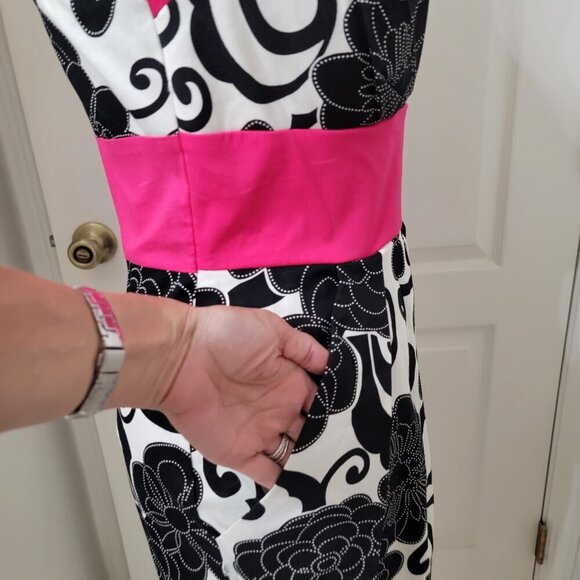 B. Smart Size 8 Black and White Floral Dress with Pink Trim, Exc. Used Condition - Picture 7 of 12
